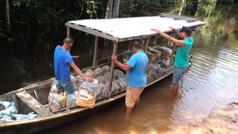 Ecam Projetos Sociais entrega mais de 2 mil cestas básicas no Projeto Quilombo Solidário